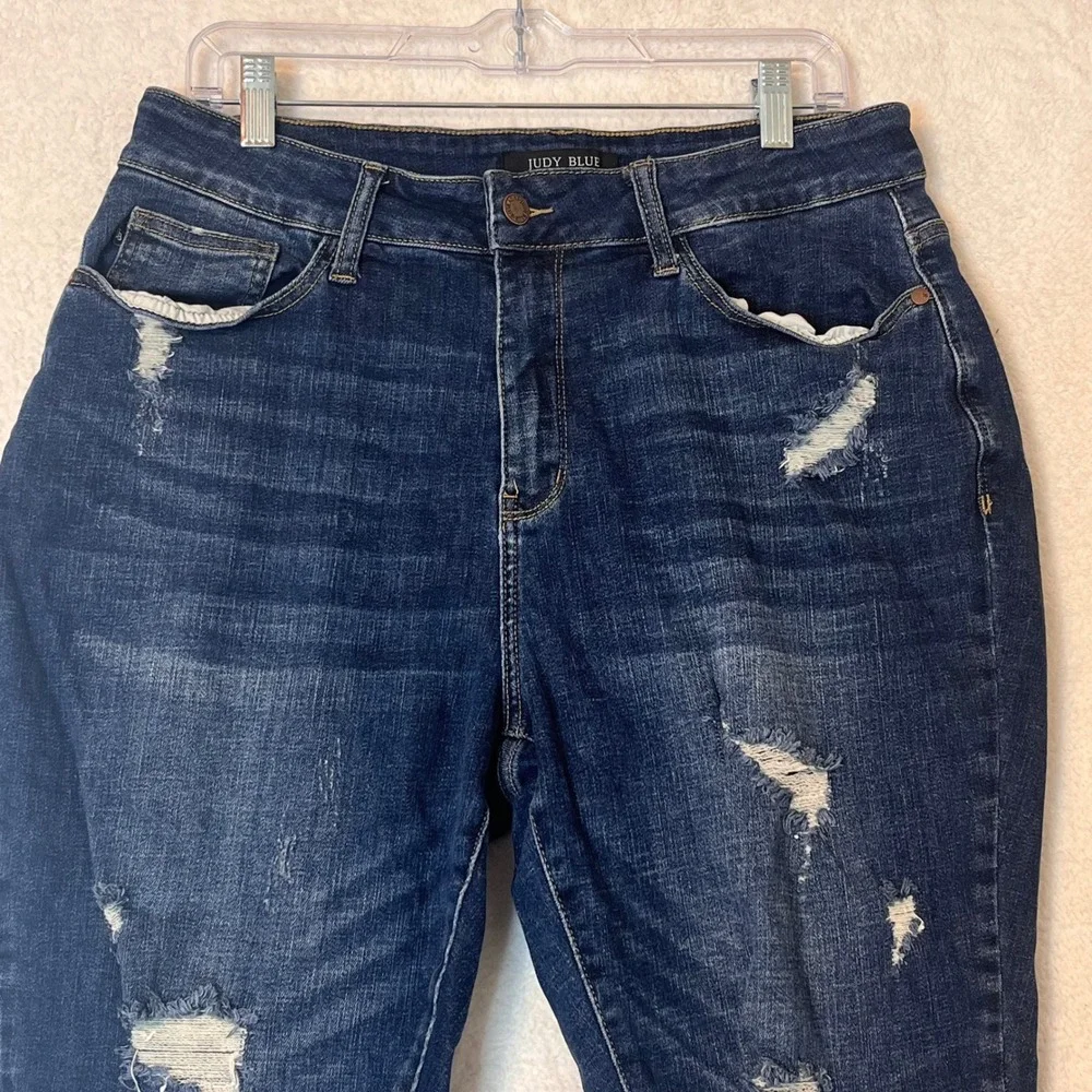 Judy Blue Capri Fit Distressed Dark Wash Denim Jeans 16W JB88211 DK-CO